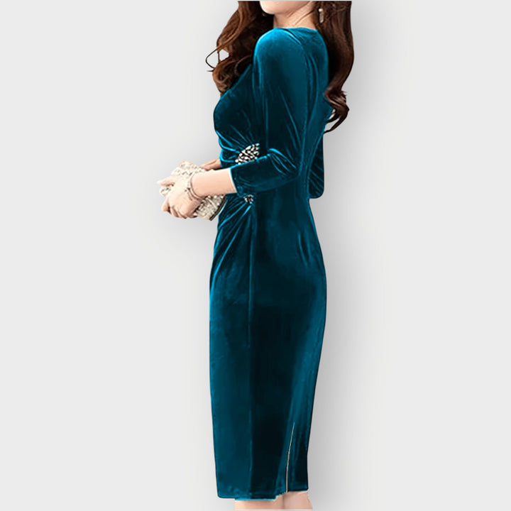 Gaia - Velvet Slit Dress 3/4 Sleeve Slim Fit